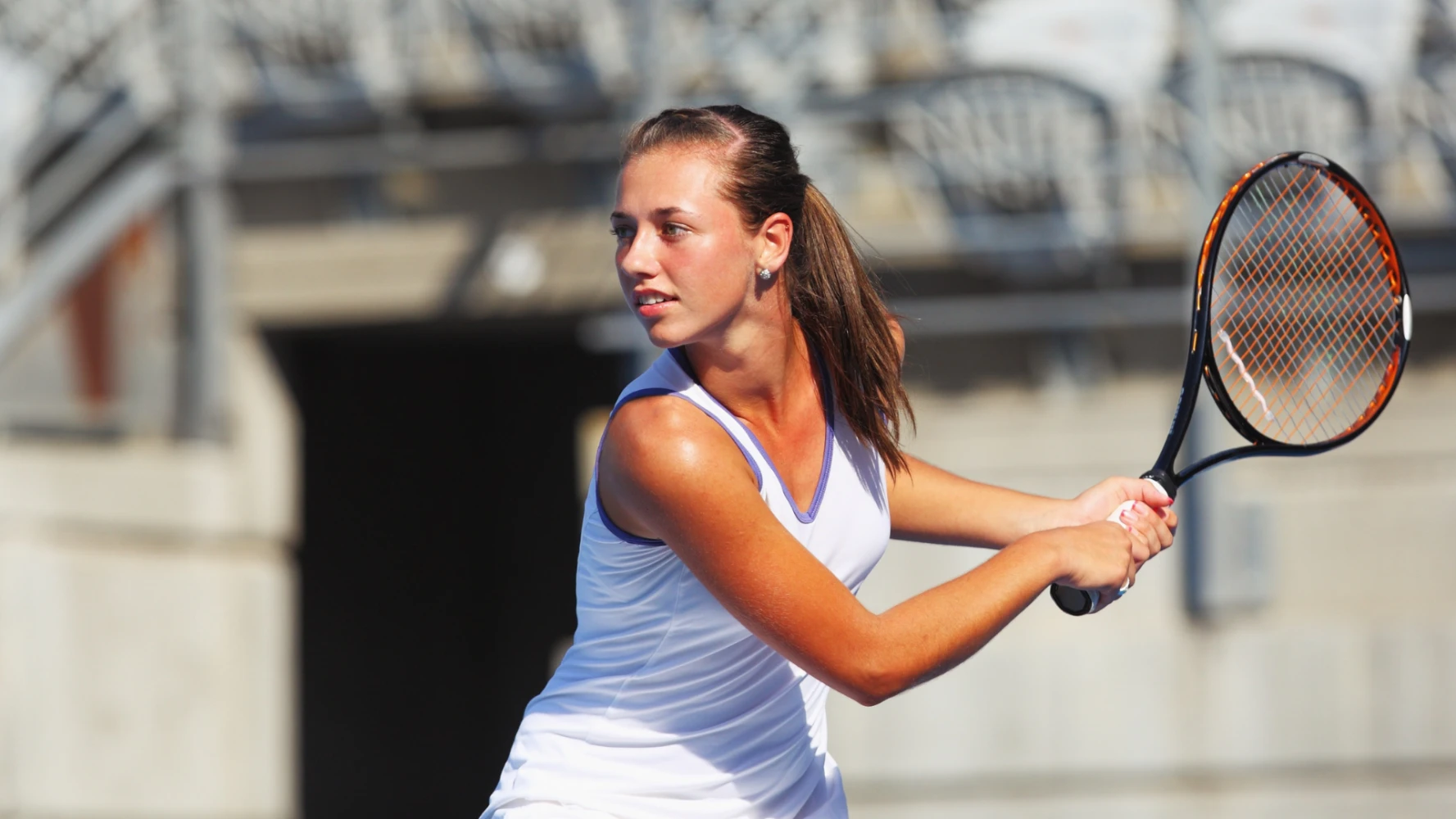 Warum verschwindet die einhändige Rückhand aus dem Tennis?