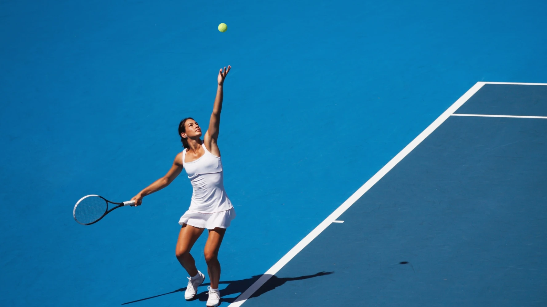 Tennis: een offensieve tweede service kiezen en beheersen